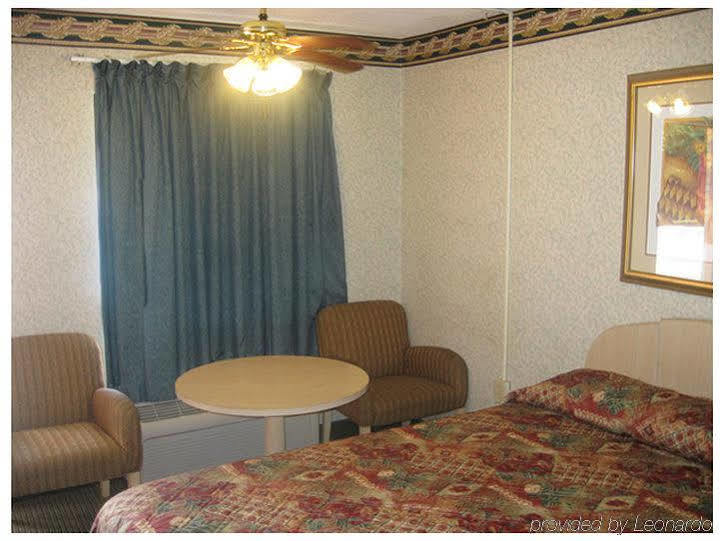 Scottish Inn Augusta Room photo